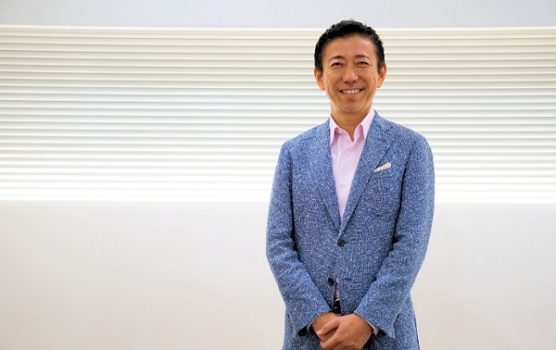 「デジタル化しない企業は生き残れない」-オプトホールディング鉢嶺社長が鳴らす警鐘 写真1:オプト 鉢嶺氏